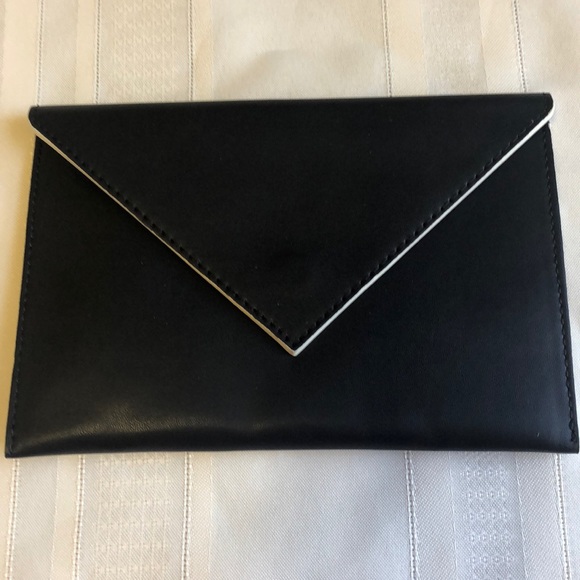 Vera Bradley faux leather slim envelope clutch Blk - Picture 2 of 8